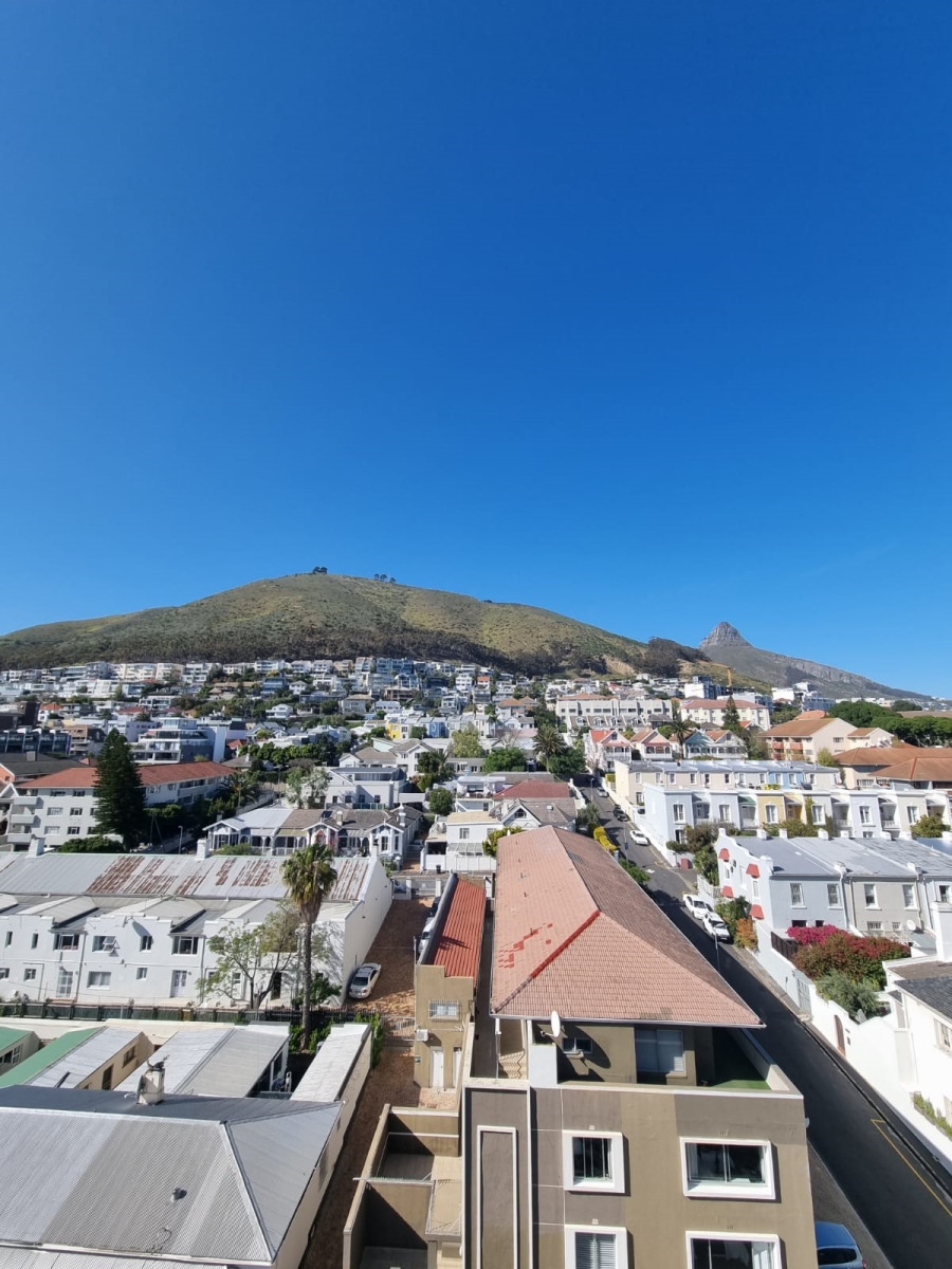 To Let 2 Bedroom Property for Rent in Sea Point Western Cape